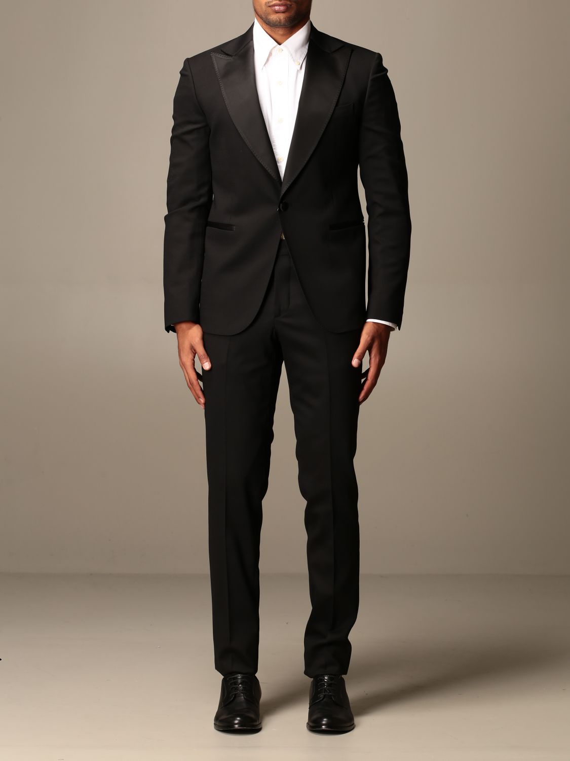 BRIAN DALES: Slim fit tuxedo suit - Black | Brian Dales suit GA240R ...