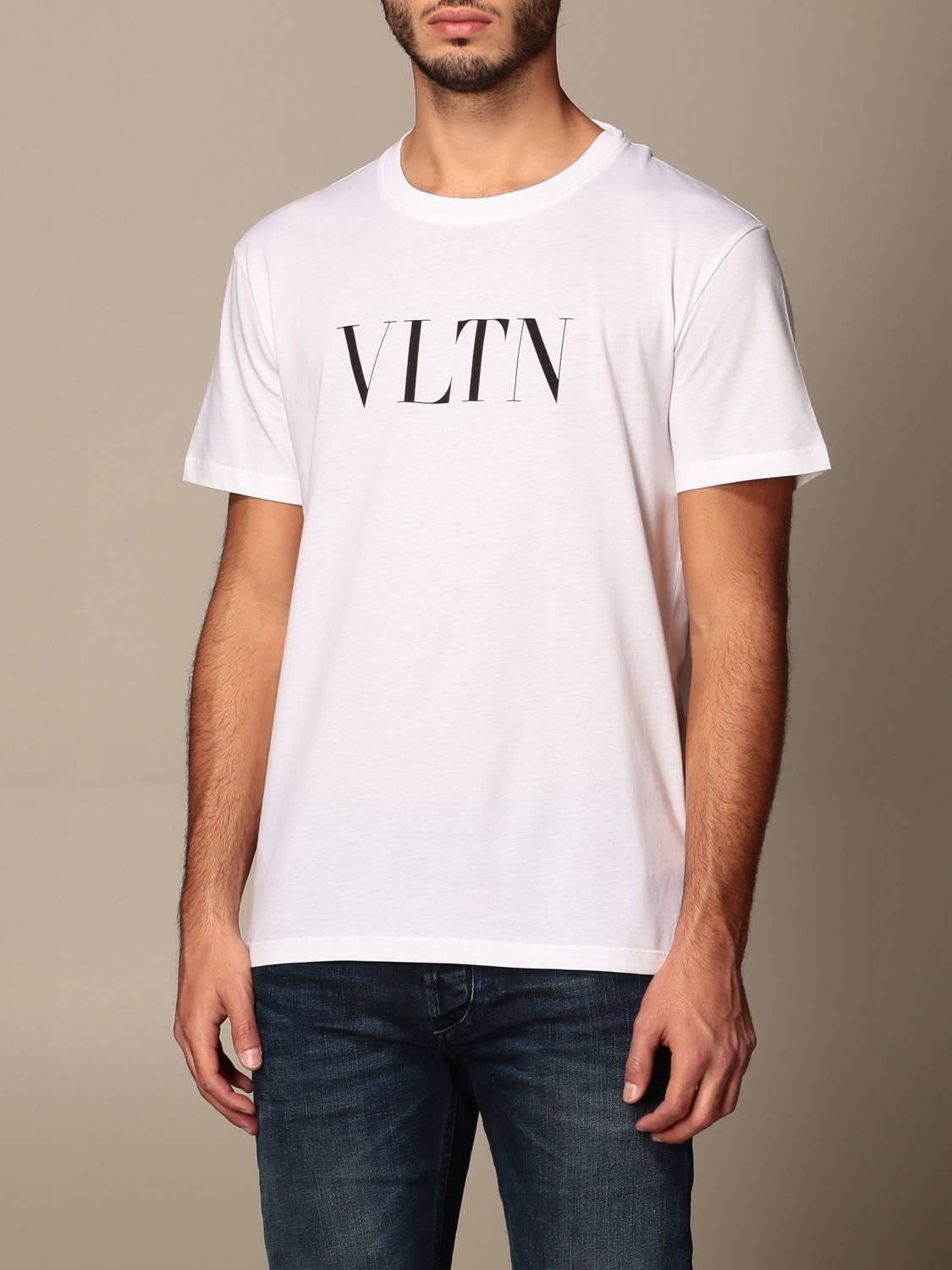 kirurg lag Senator Valentino Outlet: cotton t-shirt with fluo VLTN logo - White | Valentino  t-shirt UV3MG10V 3LE online on GIGLIO.COM