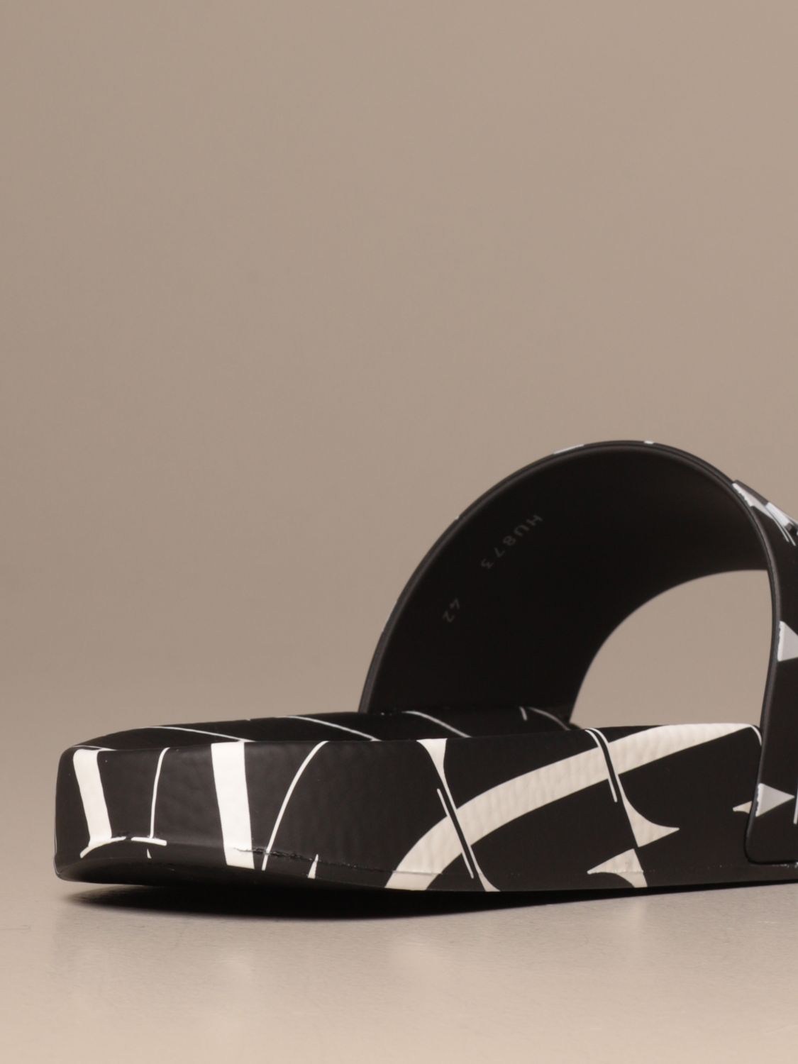 vltn sandals