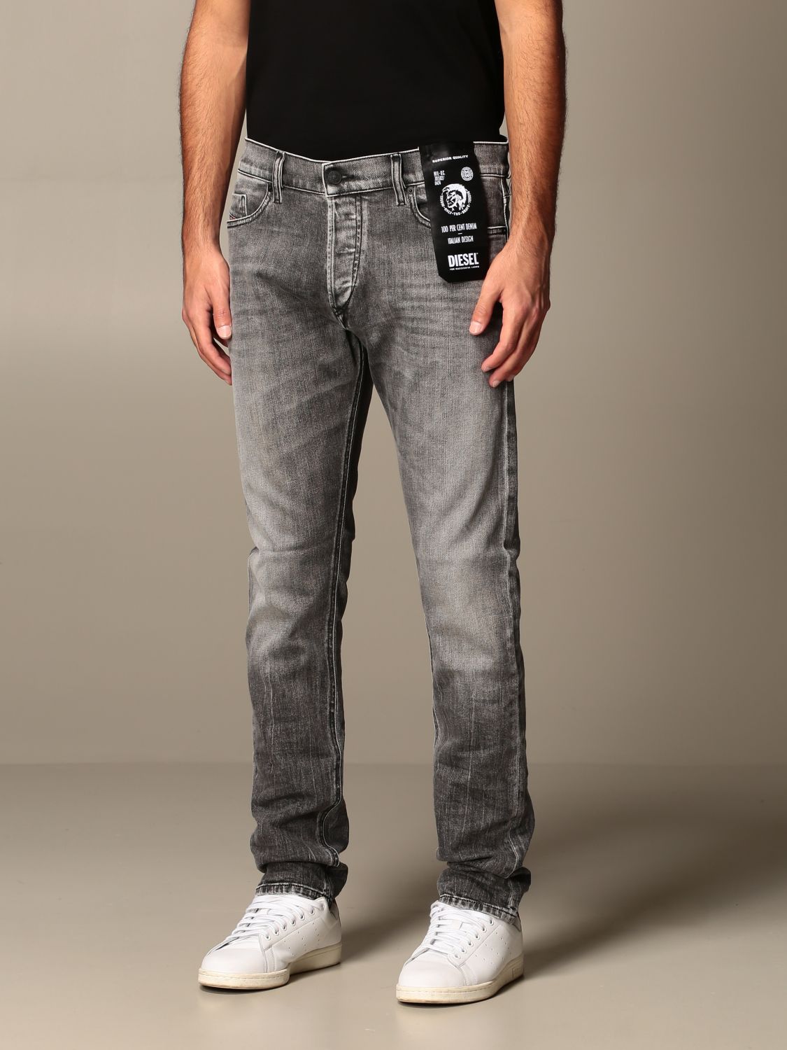 Ijver uitvegen Overeenkomend Diesel Outlet: Tepphar jeans in slim carrot used denim - Grey | Diesel jeans  00SWID 009FP online on GIGLIO.COM