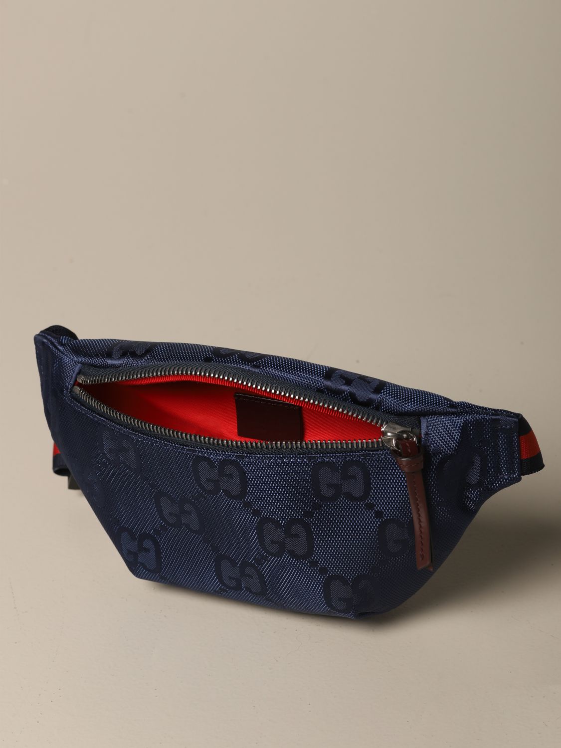 Gucci belt bag in GG Supreme nylon | Bag Gucci Kids Blue | Bag Gucci 502095 H9HIN Giglio EN