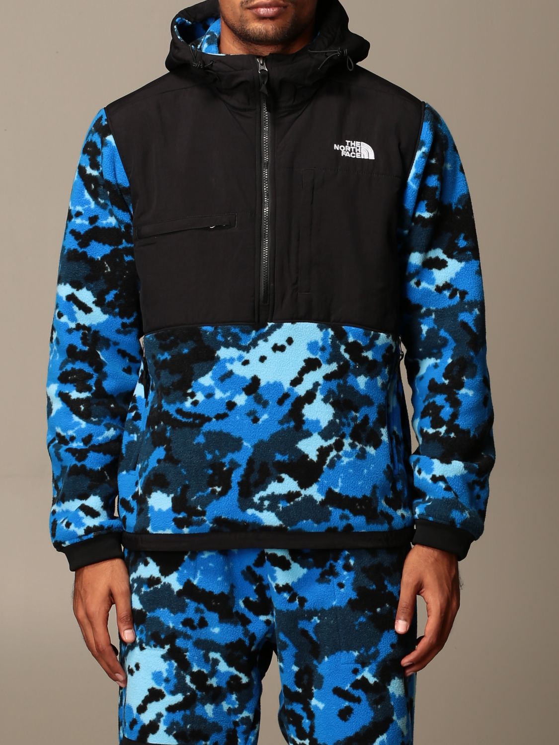 the north face camo hoodie