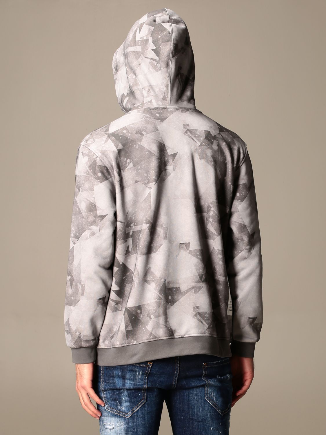 white mountaineering sweatshirt