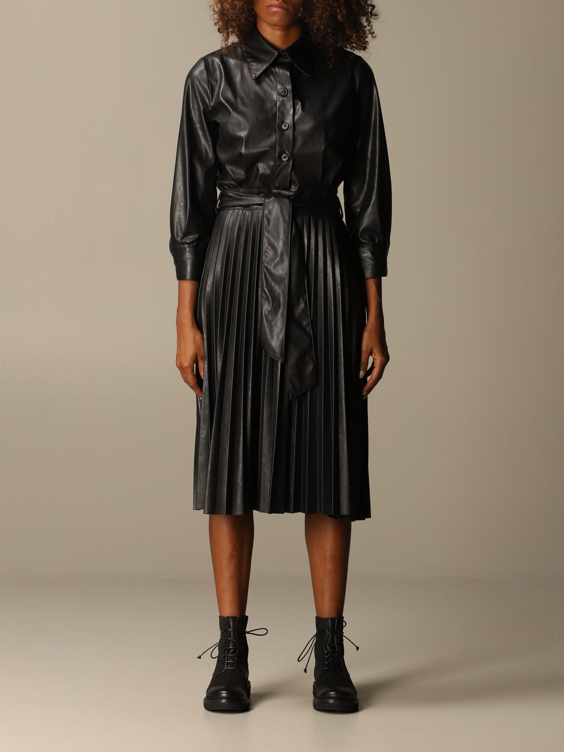 Hanita Outlet: Chemisier dress in synthetic leather with pleated skirt ...