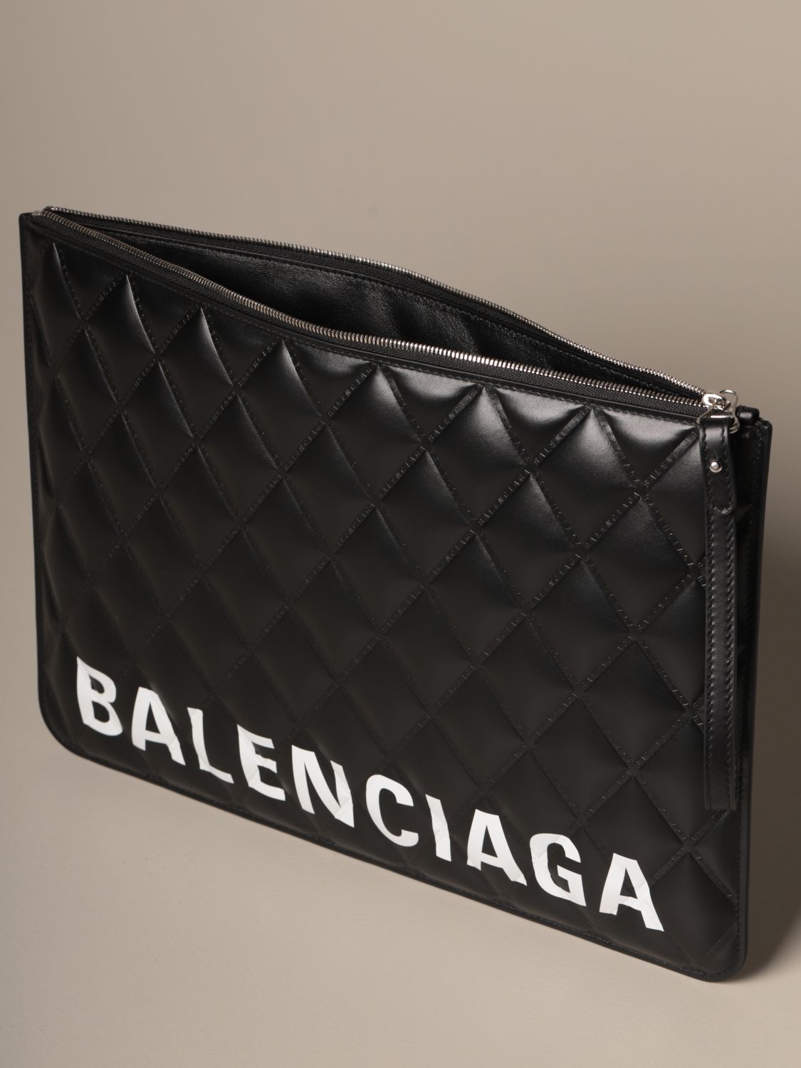 Chia sẻ với hơn 81 về balenciaga evening bags hay nhất  cdgdbentreeduvn