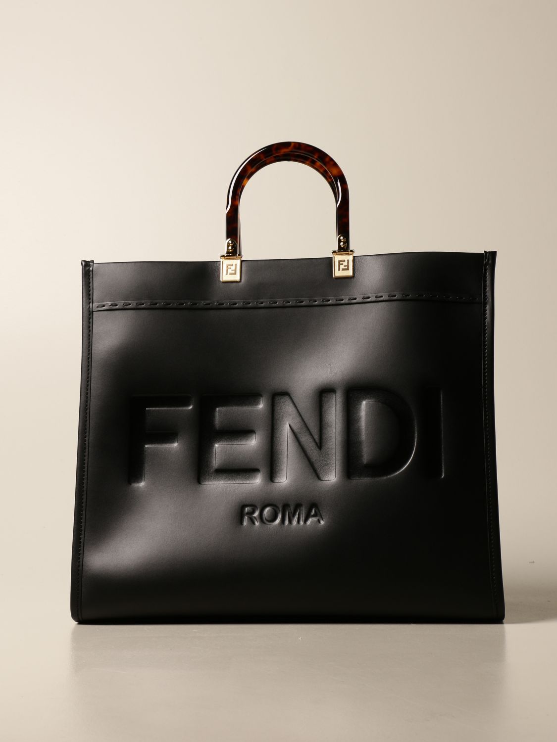 black leather fendi bag