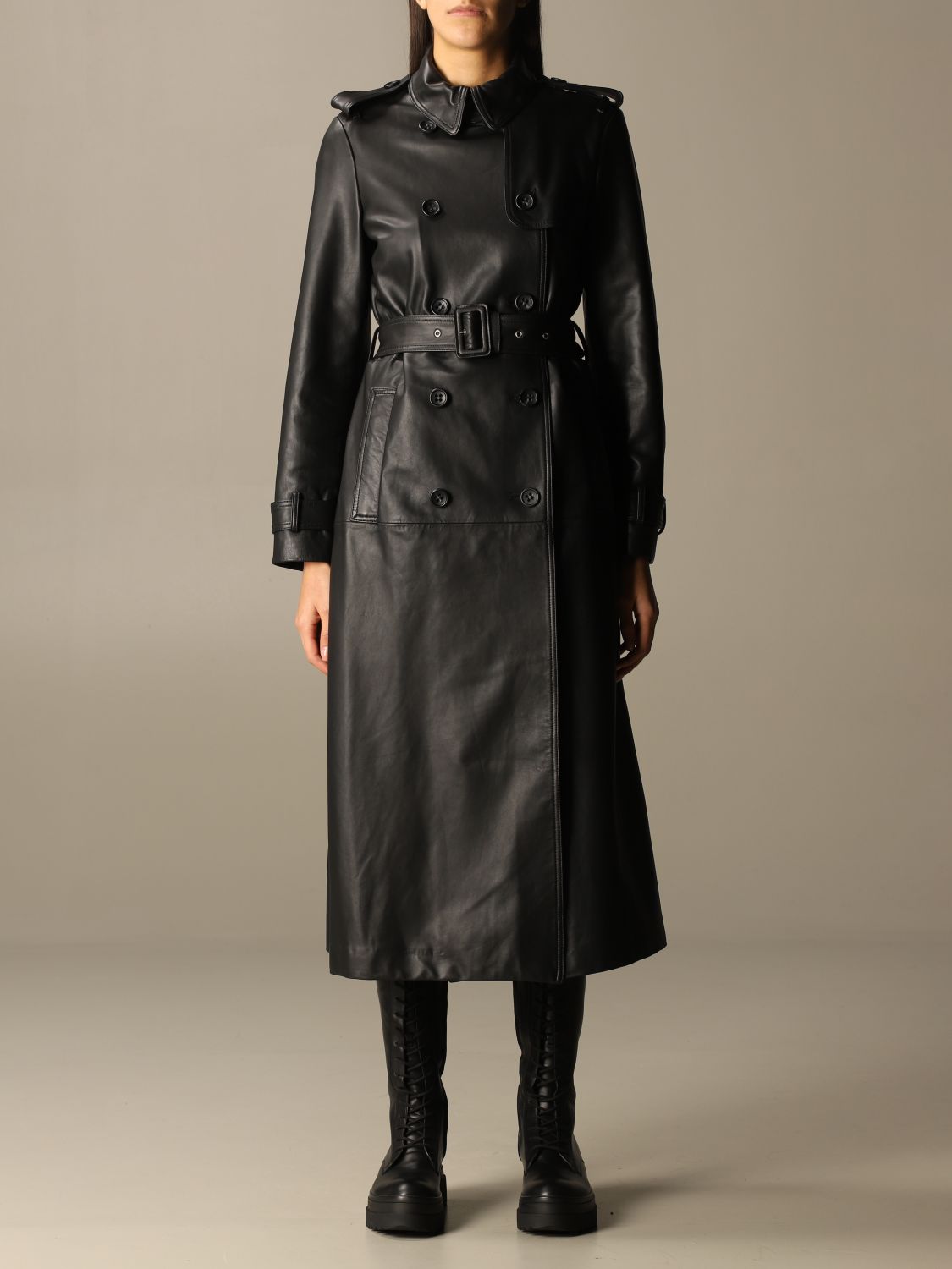 VALENTINO: long trench coat in leather with belt - | Valentino trench coat UR0NC00A 5HP online on