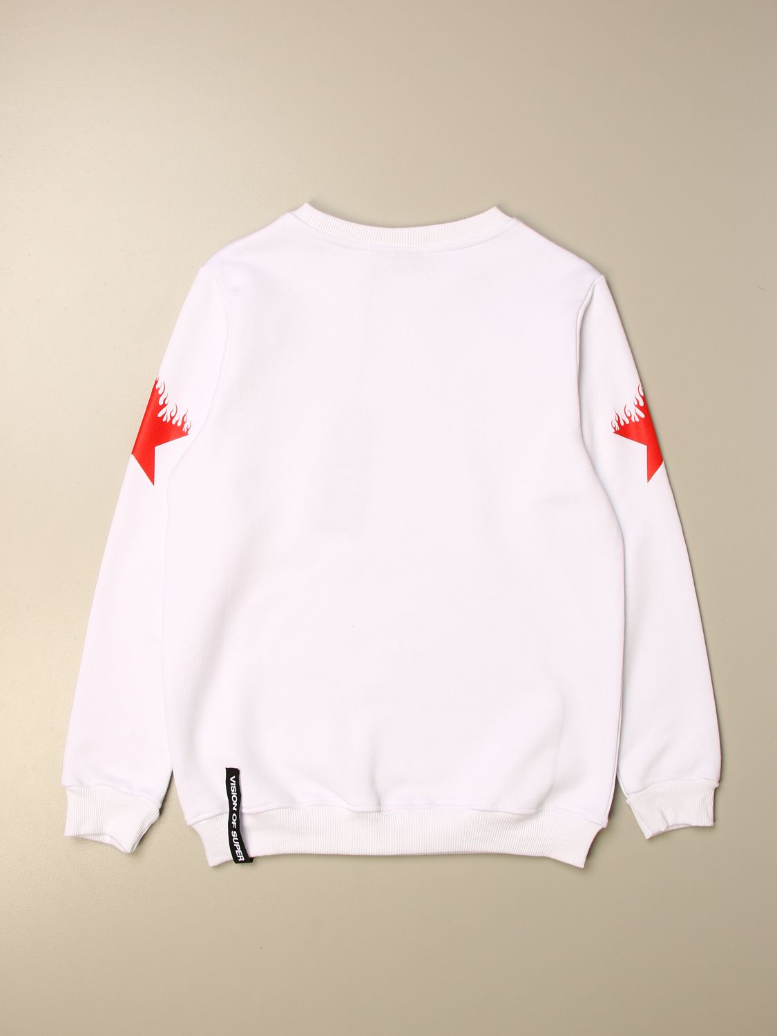 red sweatshirt with white stars