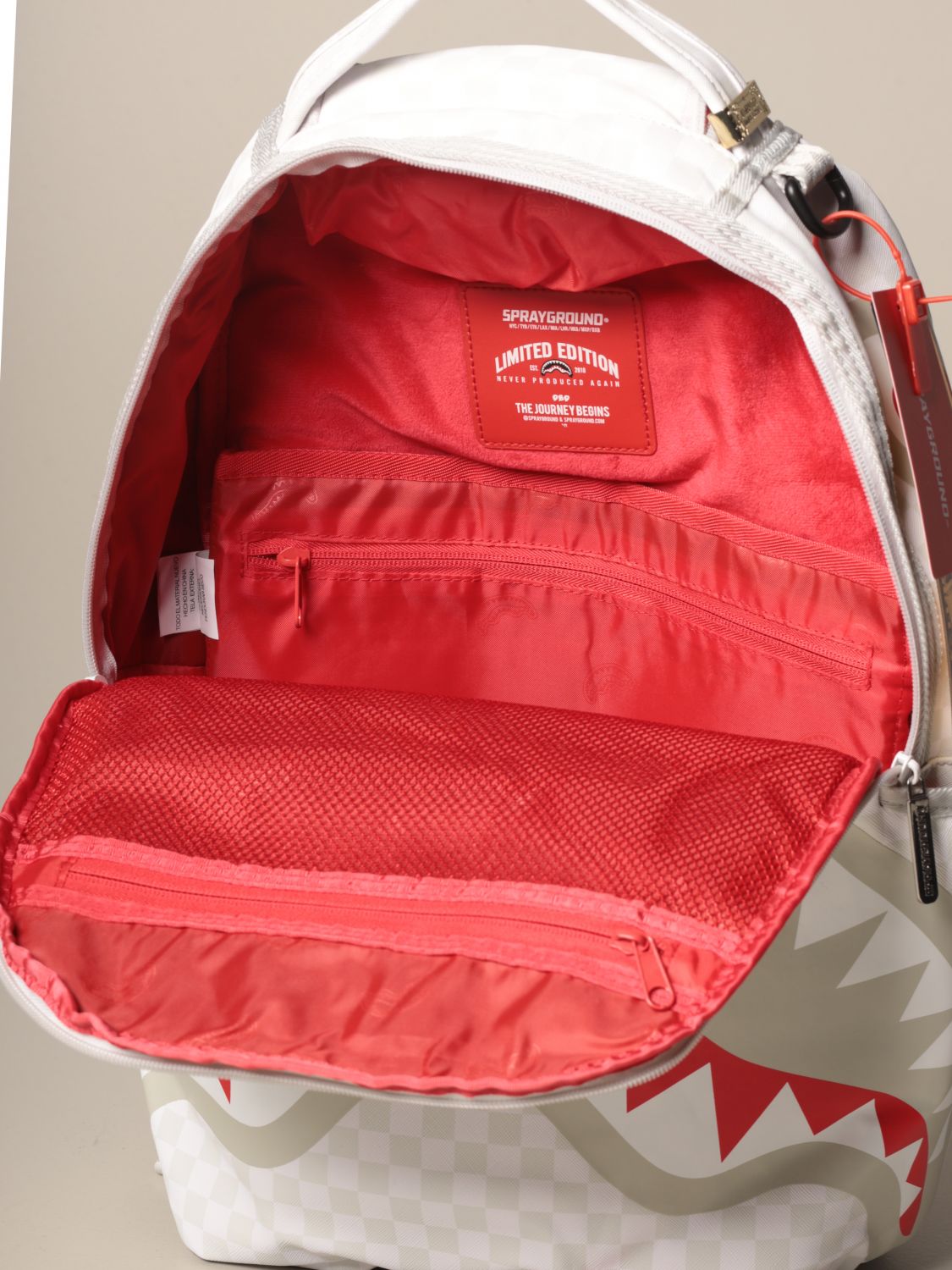 SPRAYGROUND Backpack In Vegan Leather With Shark Print White 