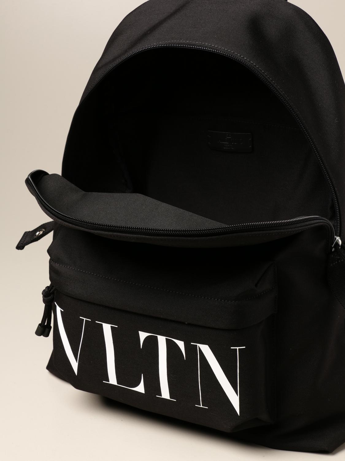 Valentino Garavani Canvas Backpack With Vltn Logo Backpack Valentino Garavani Men Black Backpack Valentino Garavani Vy2b0993 Yhs Giglio En