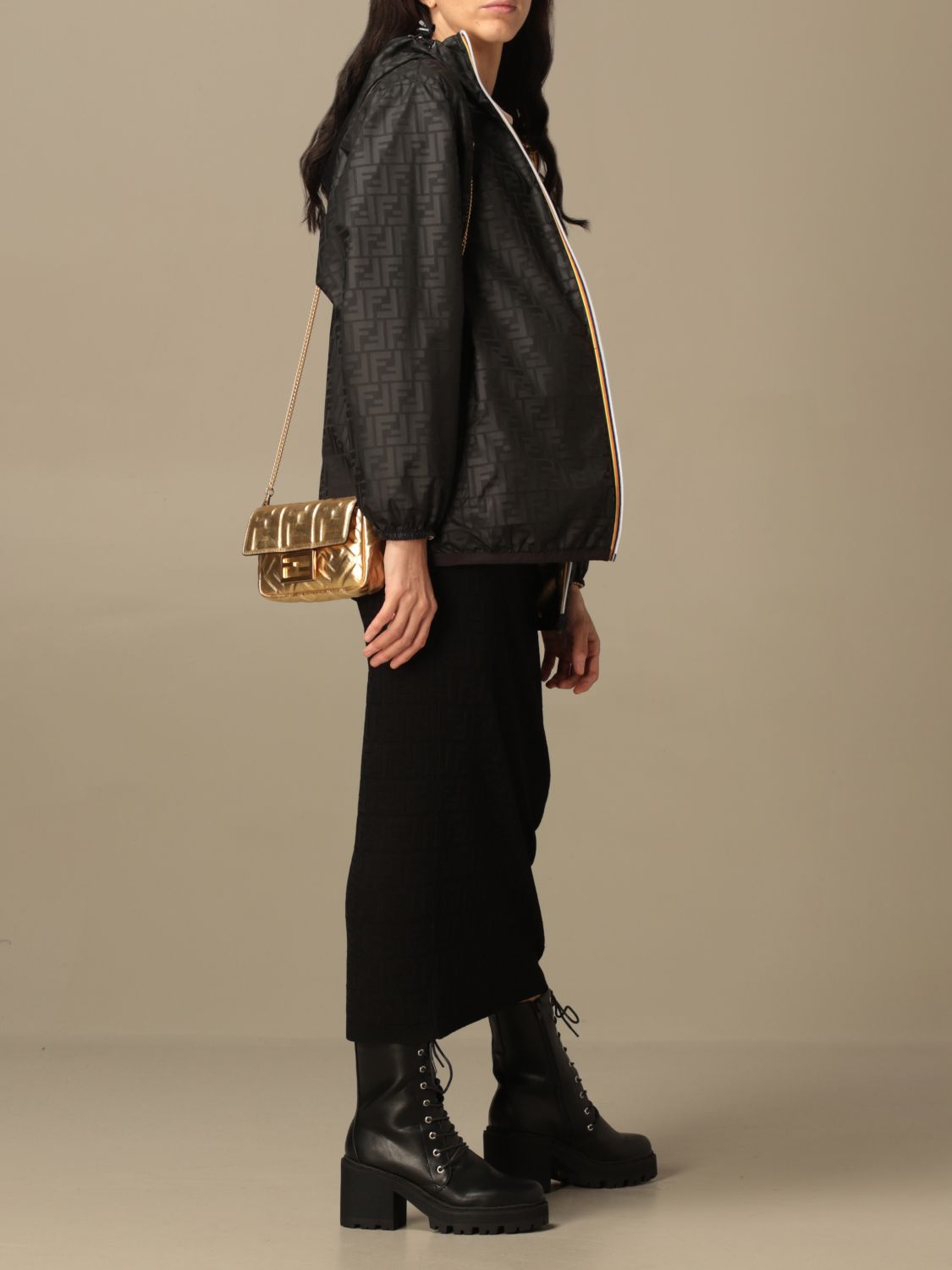 Mini bag Fendi: Fendi Baguette bag in laminated leather with embossed FF logo gold 2