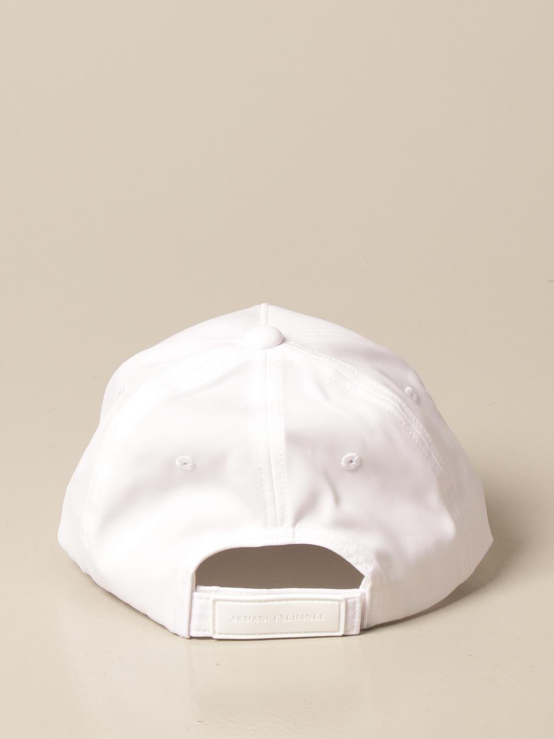 chapeau armani