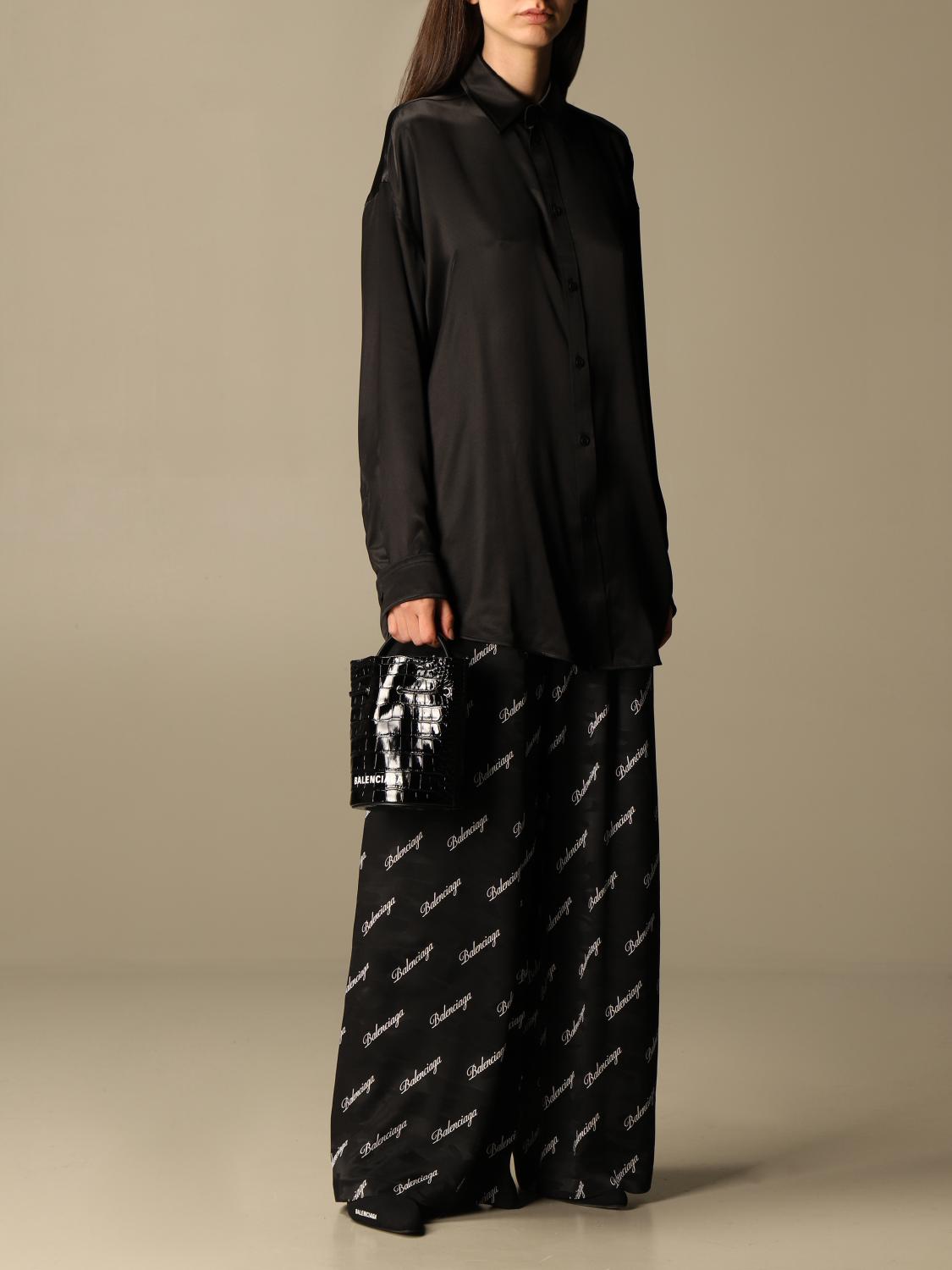 balenciaga everyday shoulder bag