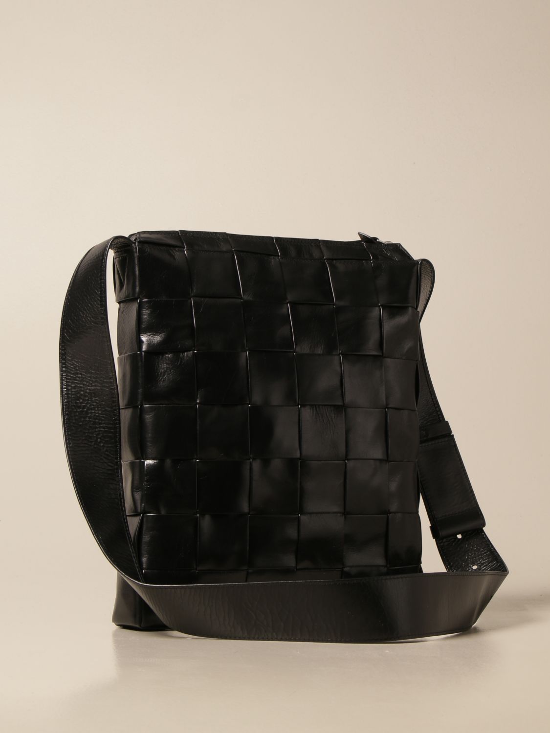 BOTTEGA VENETA: Messenger bag in woven leather | Shoulder Bag Bottega