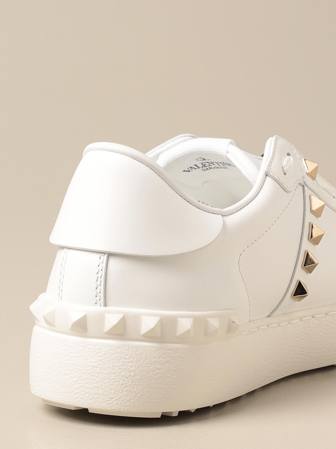 valentino trainers spikes