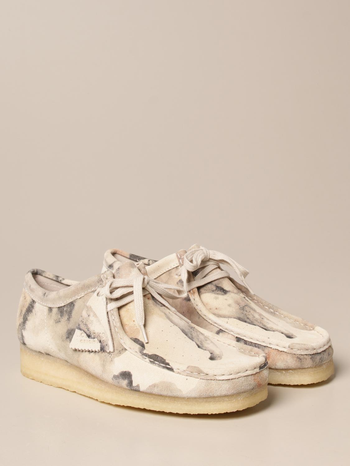 clarks shoes mens gold