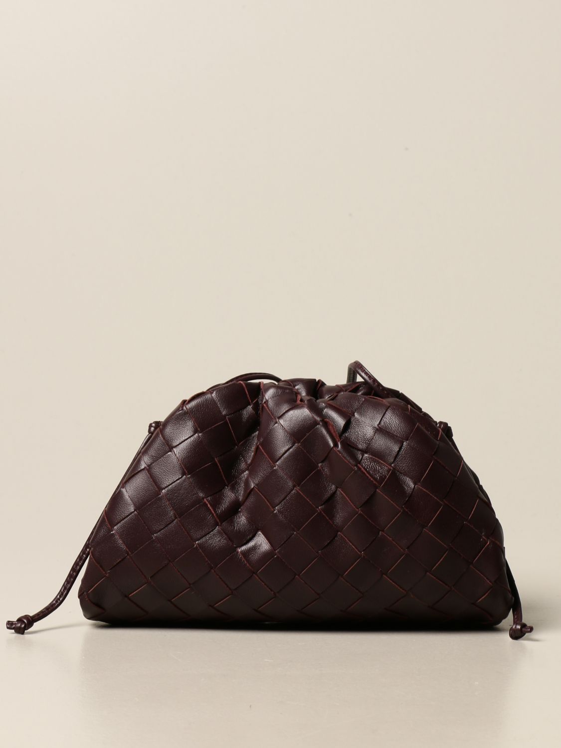 BOTTEGA VENETA: The mini pouch clutch in woven leather - Burgundy