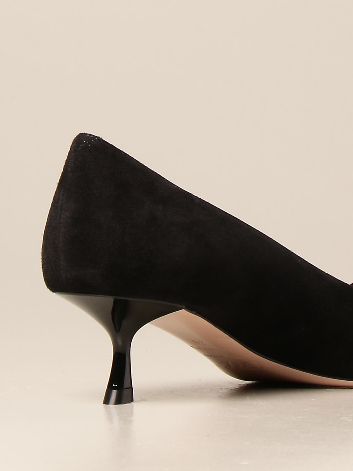 roger vivier black suede pumps