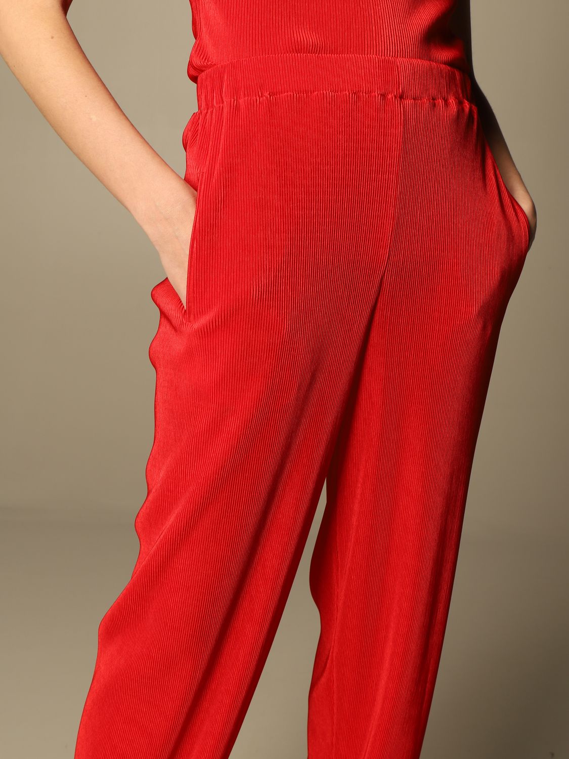 Pantalon Giorgio Armani: Pantalon femme Giorgio Armani rouge 5