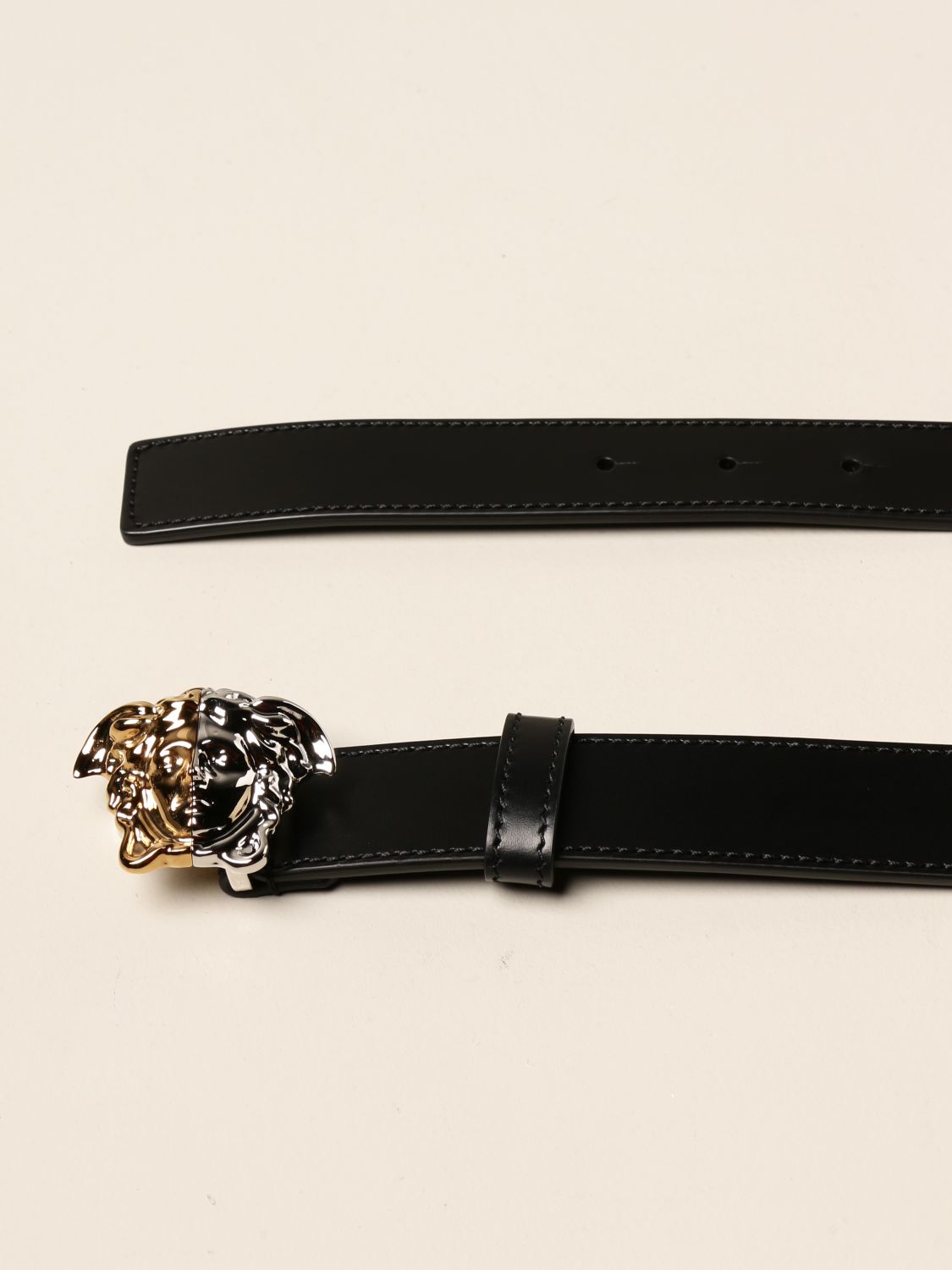 Leather belt Versace Black size Not specified cm in Leather - 27508492