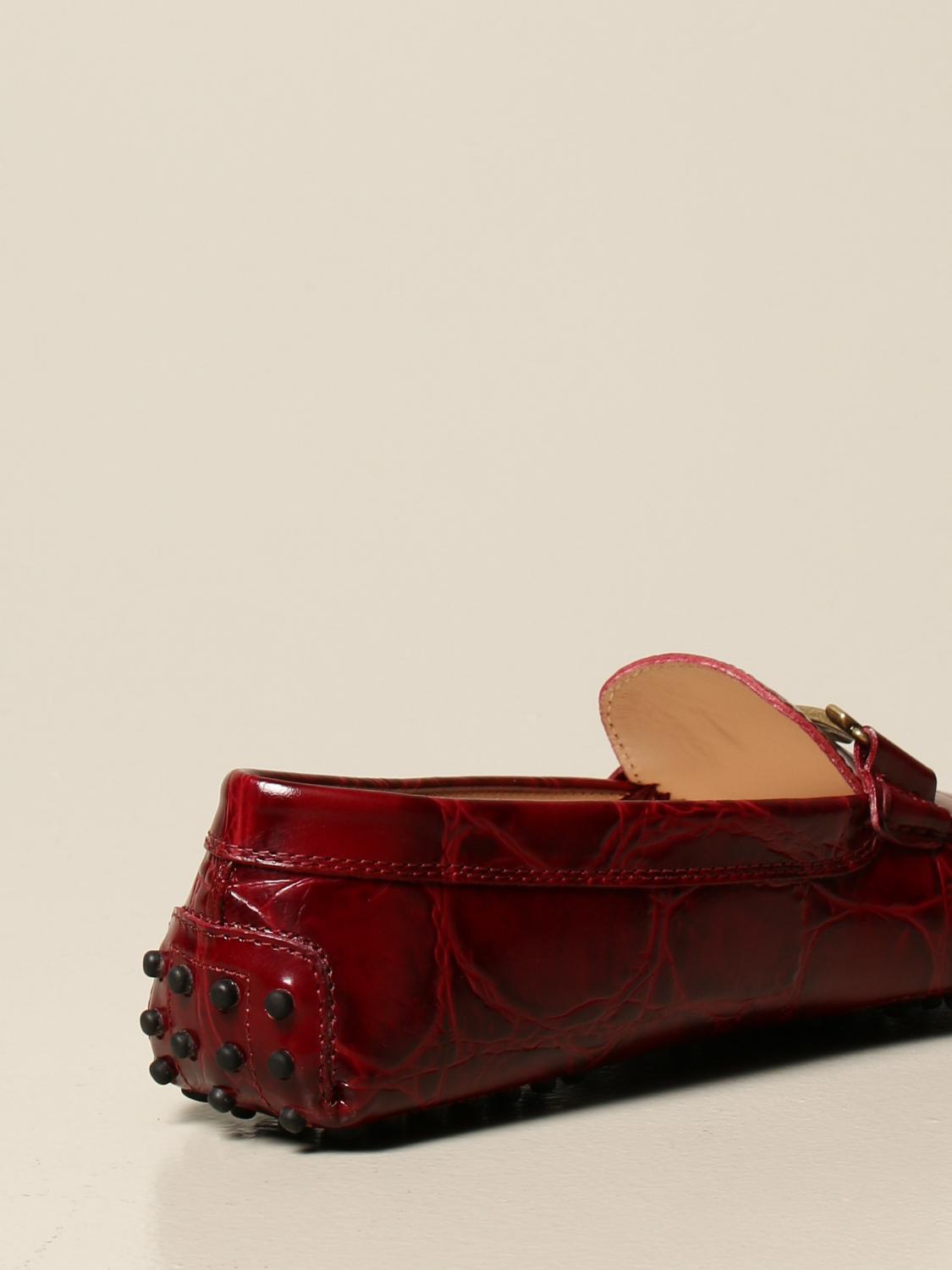 tods burgundy loafers