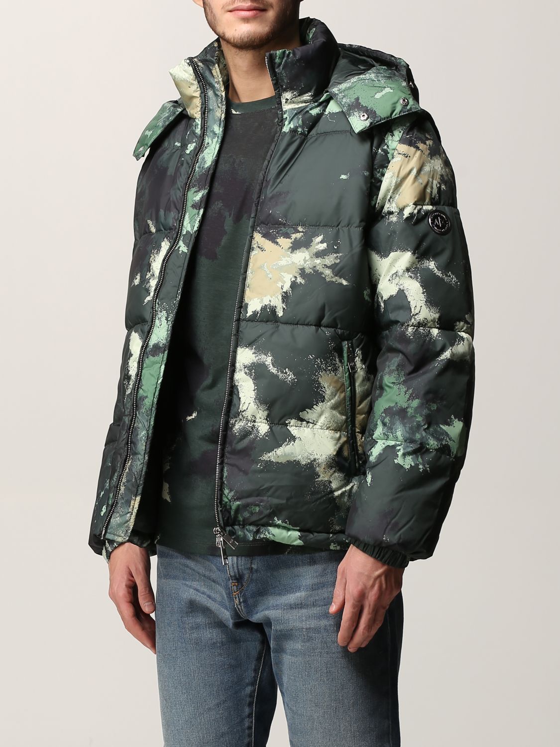 Armani Exchange camouflage-print Hooded Puffer Jacket - Green