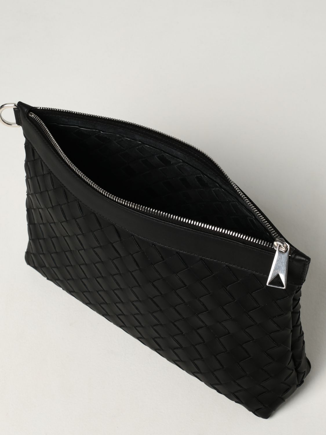 Bottega Veneta clutch bag in woven leather 1.5