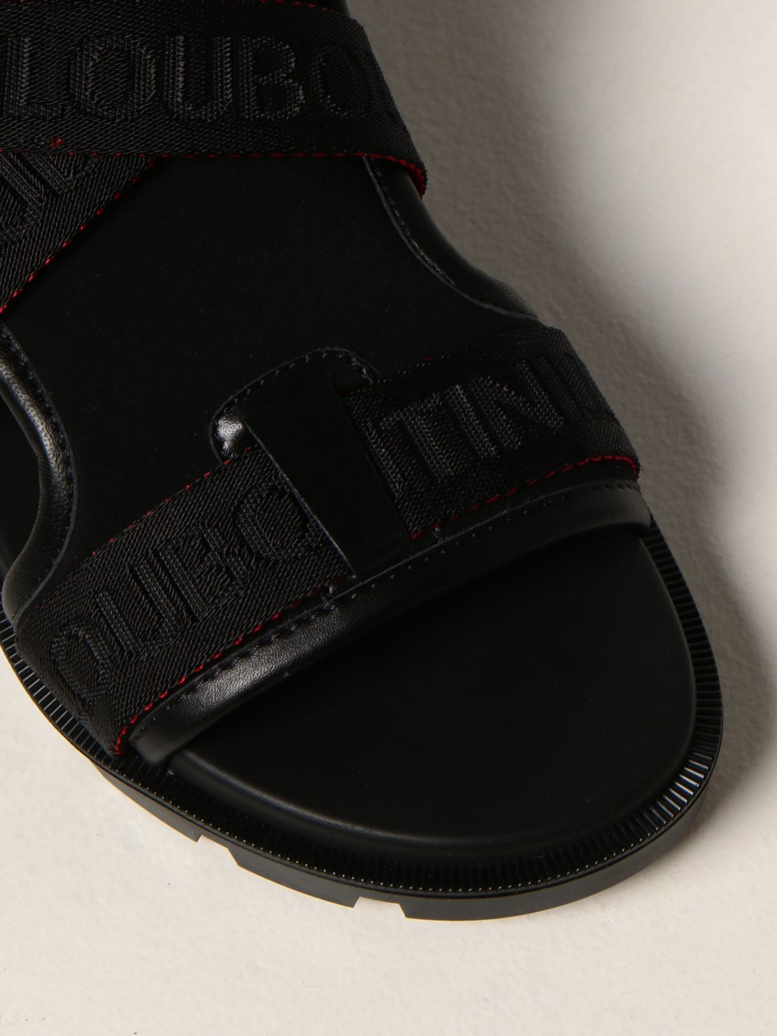Босоножки без каблука Christian Louboutin: Обувь Женское Christian Louboutin черный 4