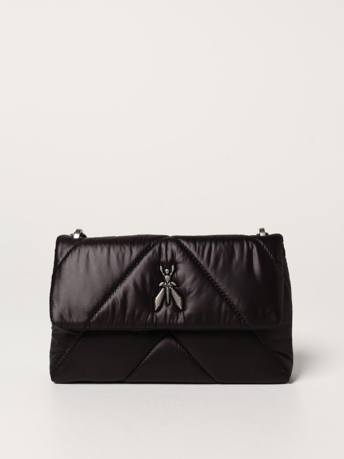 PATRIZIA PEPE: Borsa Fly in nylon matelassé - Nero | Borse A Tracolla Patrizia  Pepe 2VA084 A344 GIGLIO.COM