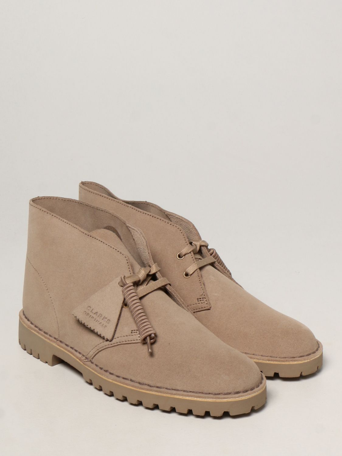 Desert boots Clarks: Shoes men Clarks Originals yellow cream 2