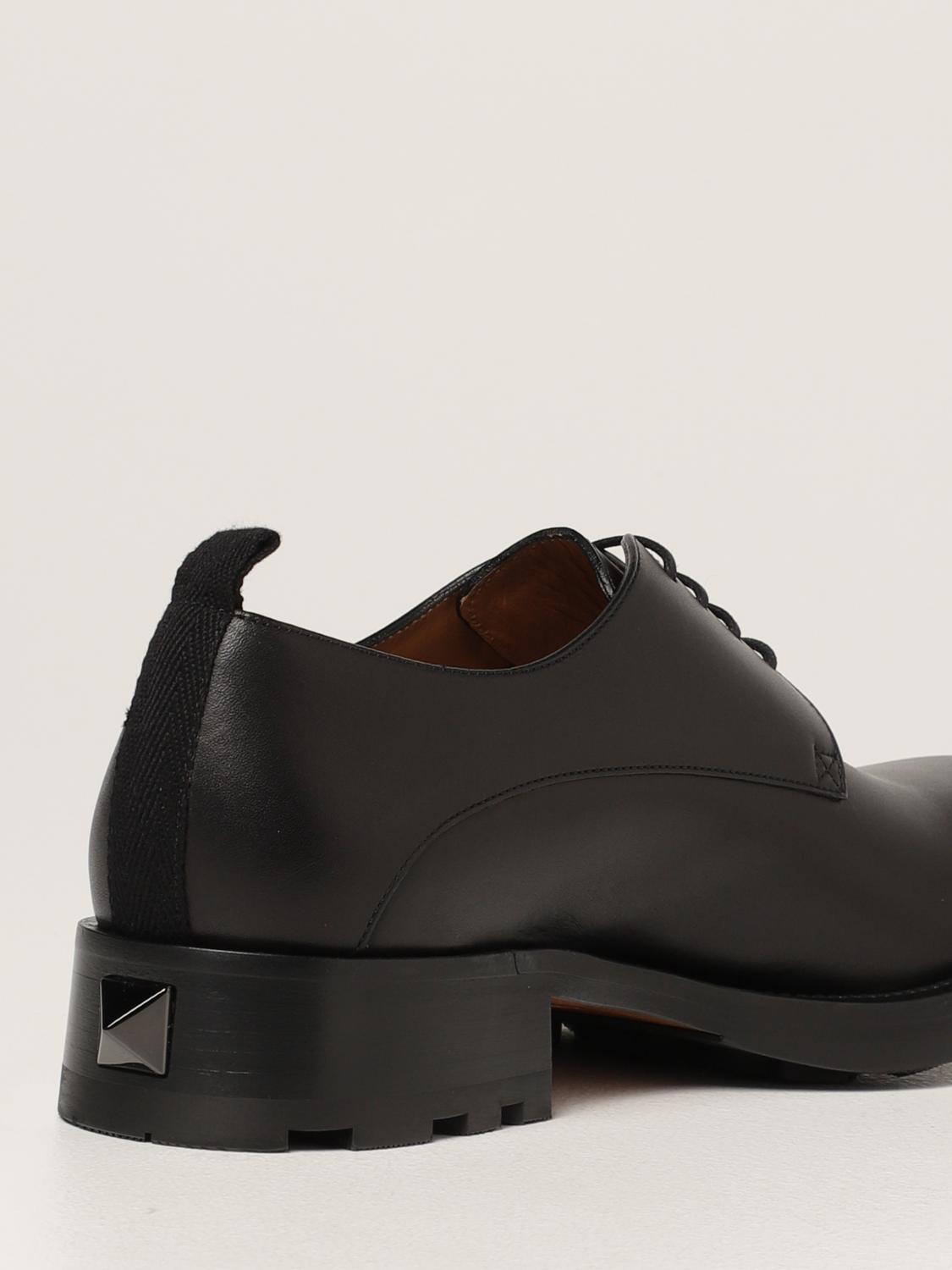 VALENTINO GARAVANI: Roman stud derby in leather - Black