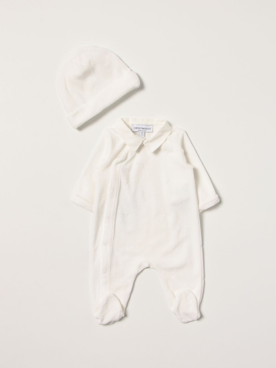 EMPORIO ARMANI: cotton onesie + hat set with all-over logo - Yellow Cream |  Emporio Armani pack 6KNV06 NJ00Z online on 