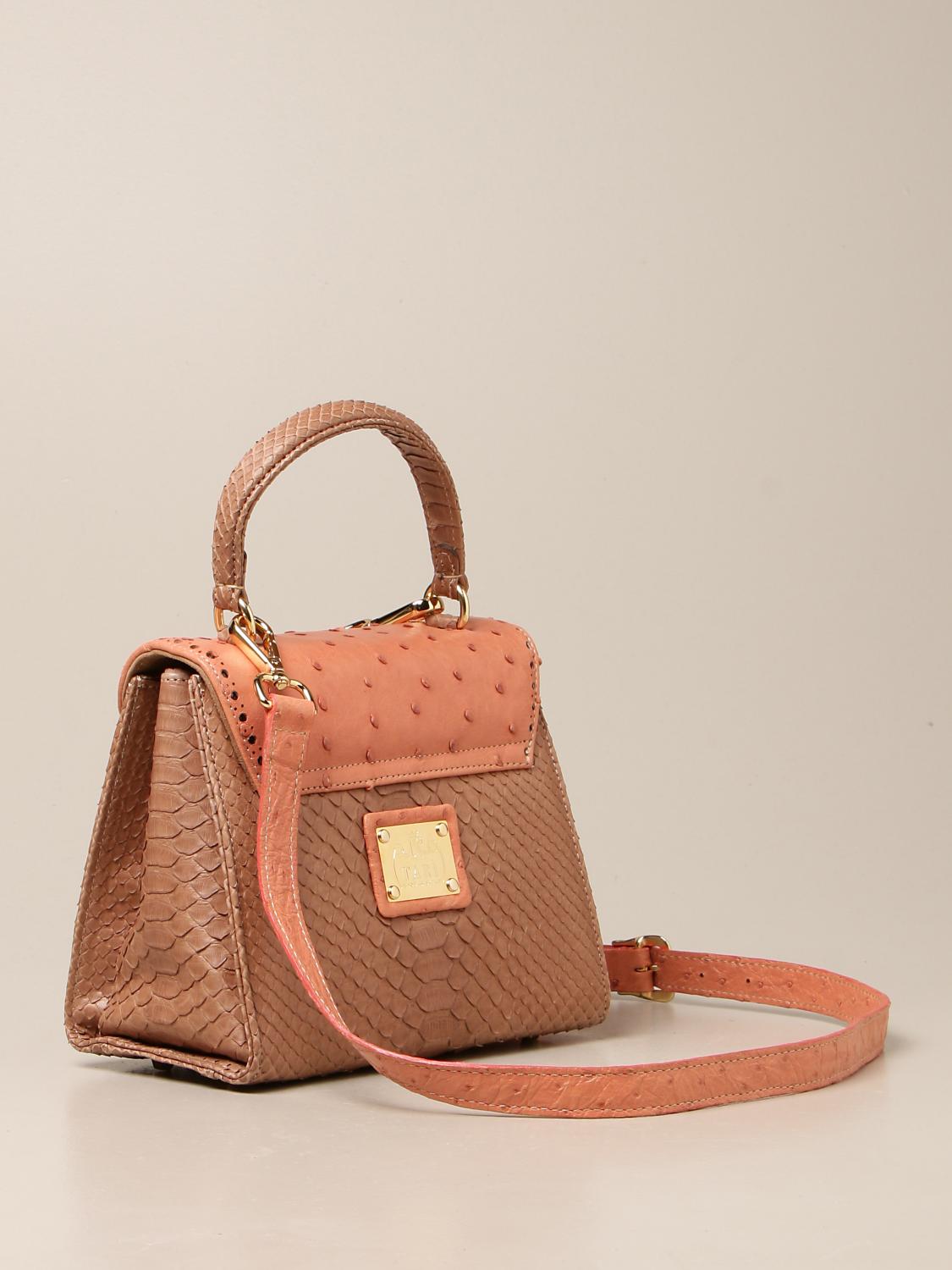 jet set medium pebbled leather shoulder bag