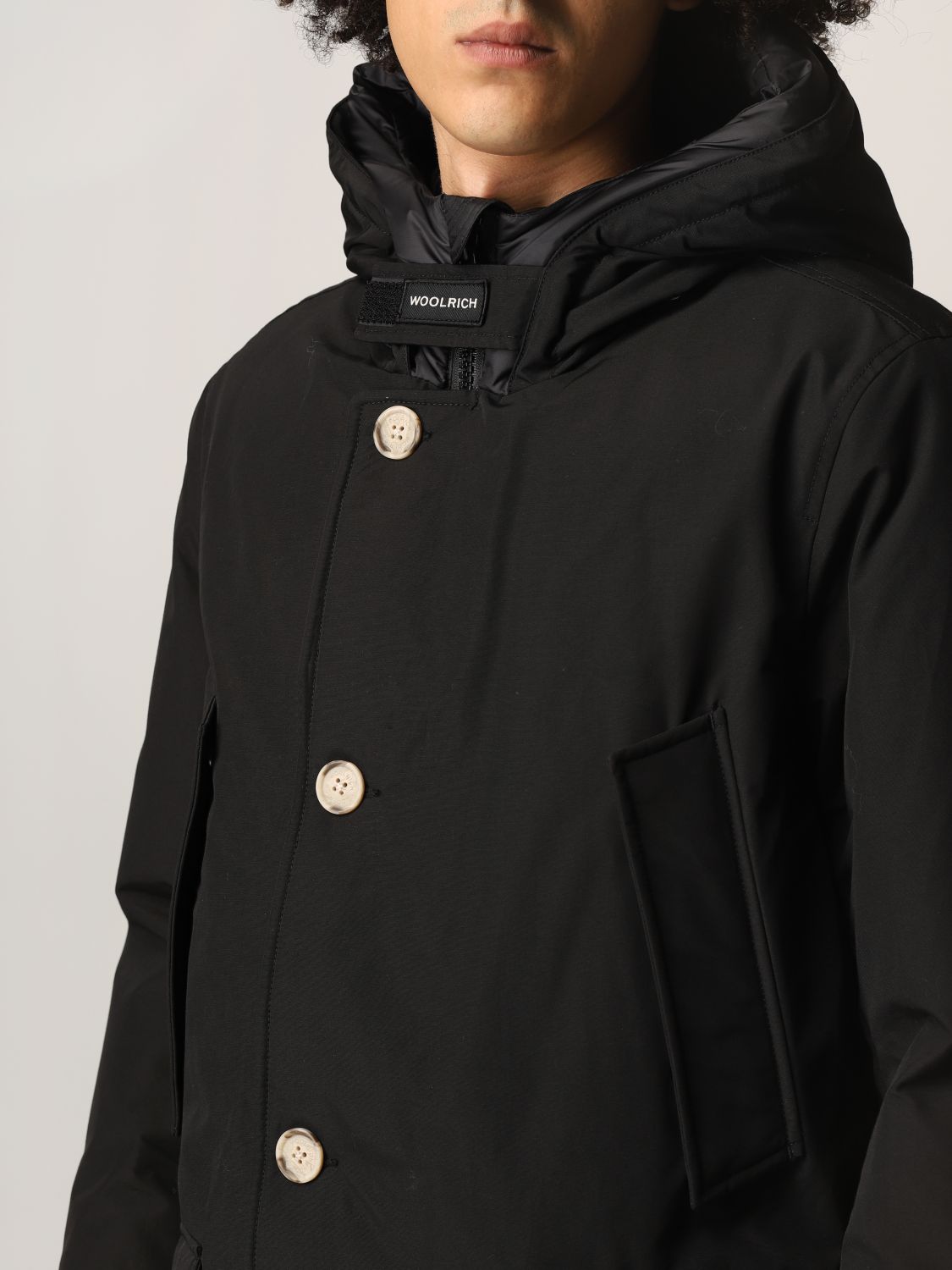 WOOLRICH: jacket for man - Black  Woolrich jacket CFWOOU0796MRUT3339  online at