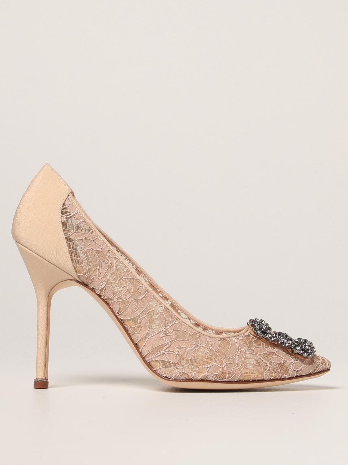 MANOLO BLAHNIK: Hangisi lace pumps 