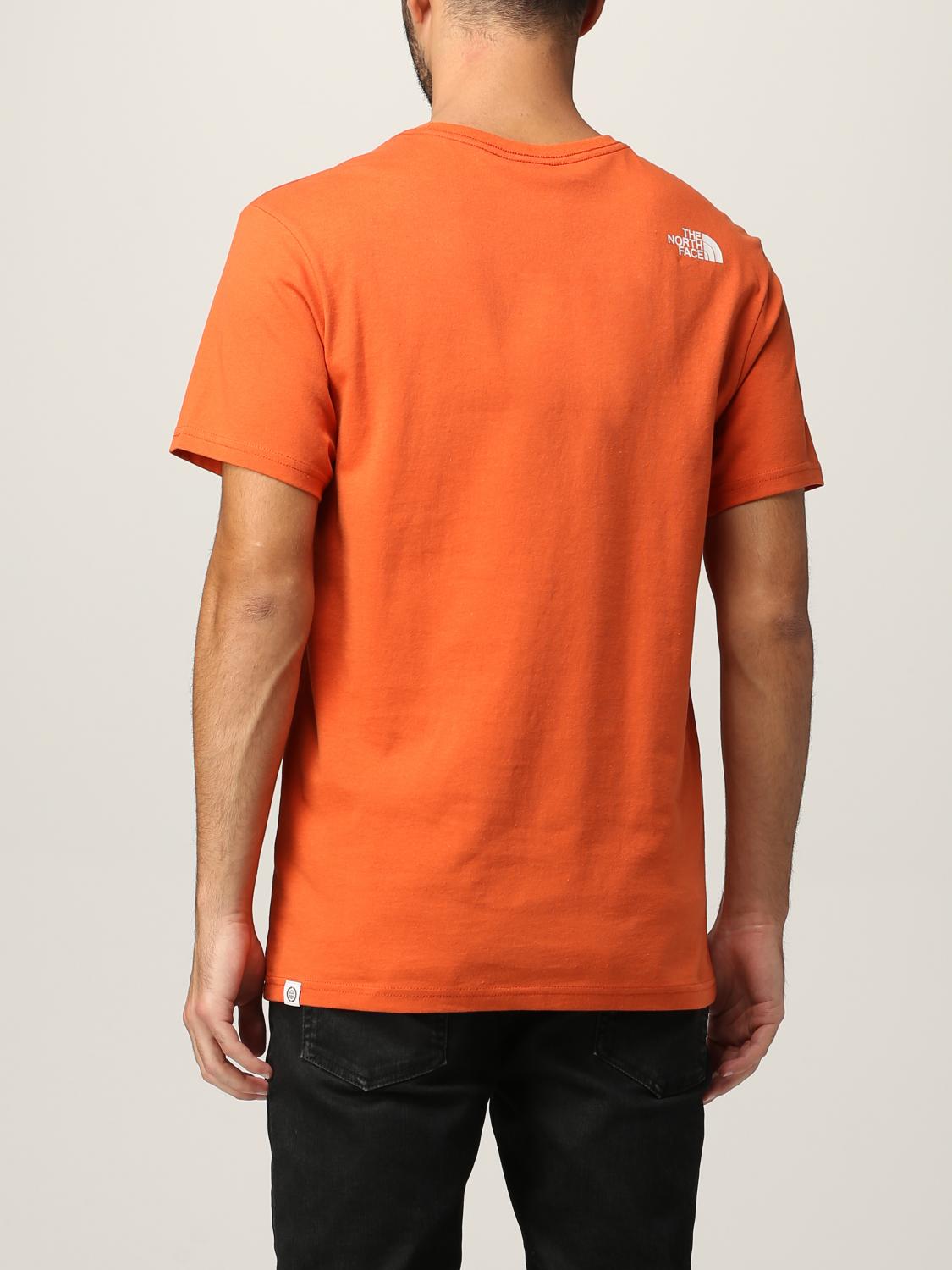 THE NORTH FACE: T-shirt men - Orange 