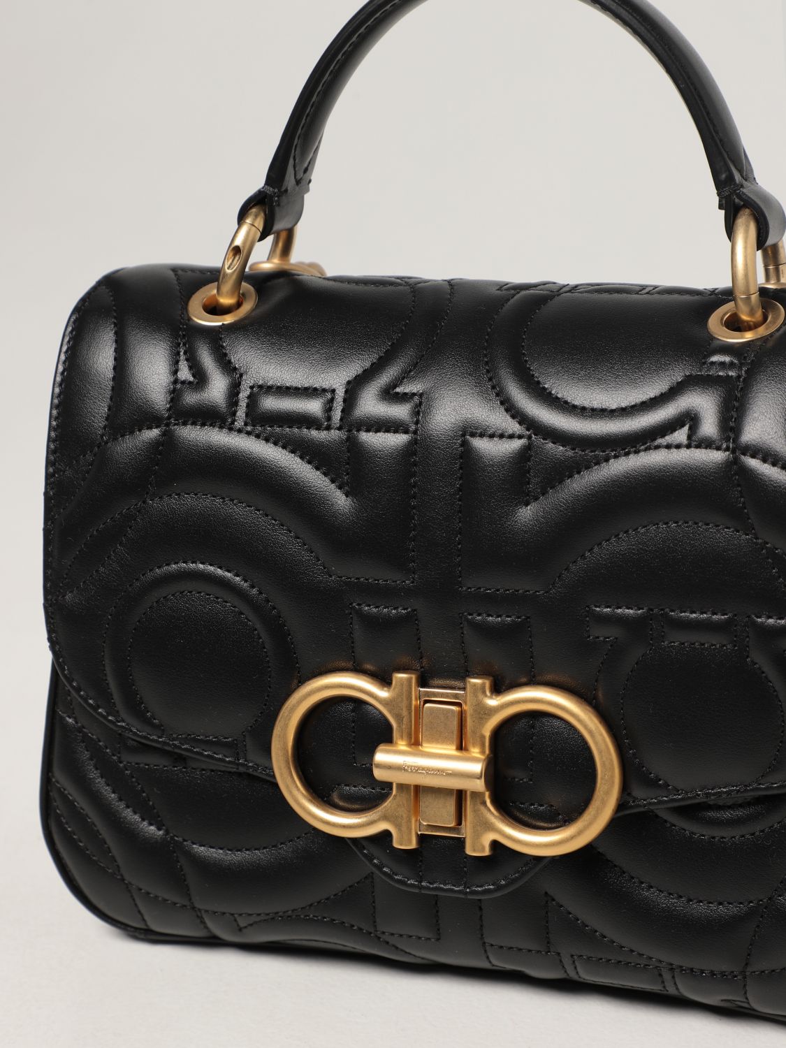 Handbag Salvatore Ferragamo: Salvatore Ferragamo Gancini bag in quilted leather black 4