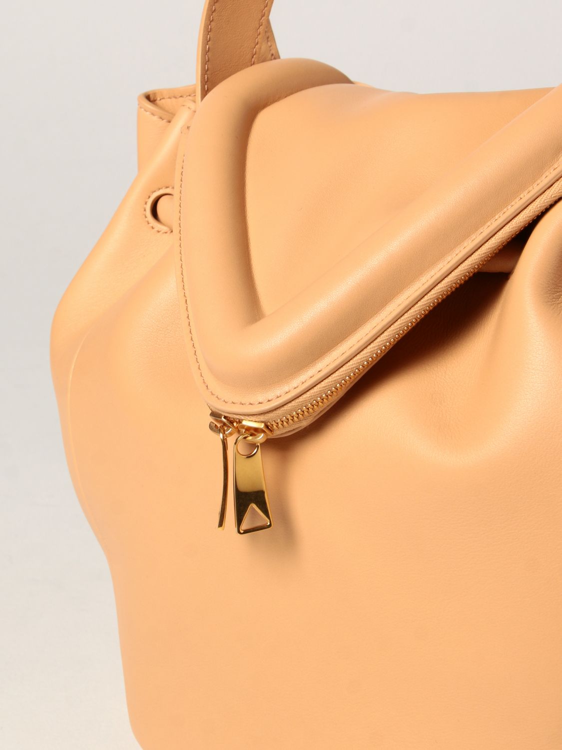 Handbag Bottega Veneta: Bottega Veneta leather Beak bag camel 4