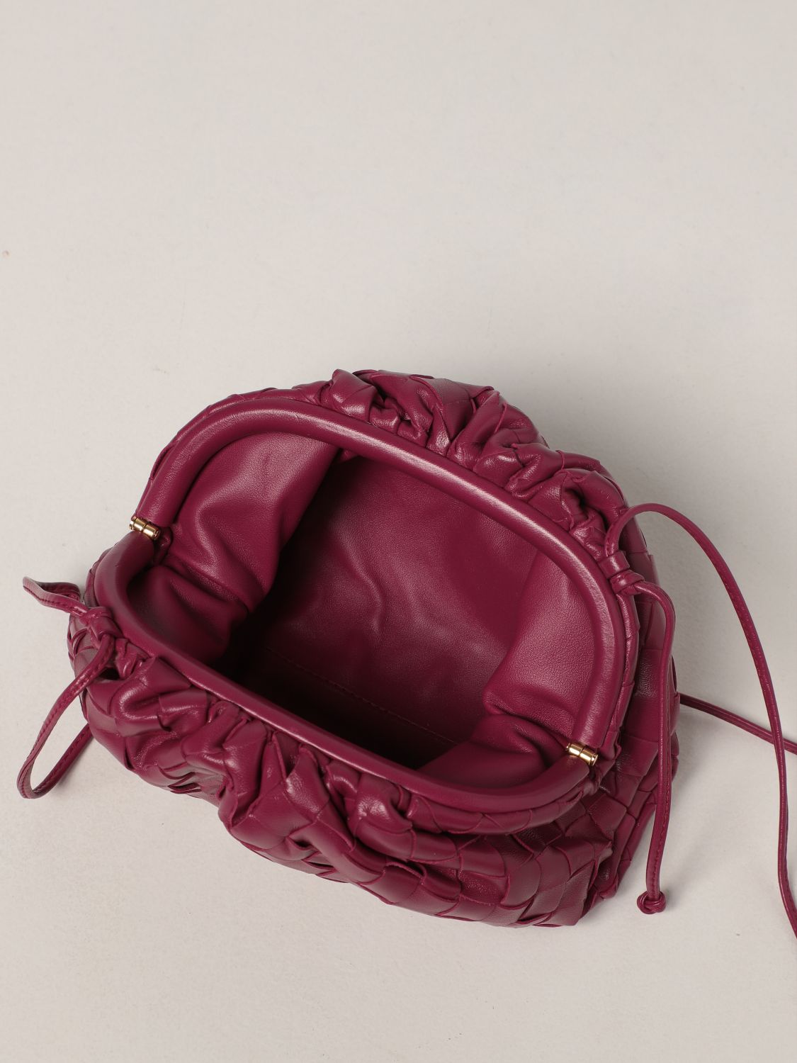 Мини-сумка Bottega Veneta: Наплечная сумка Женское Bottega Veneta цикламин 5