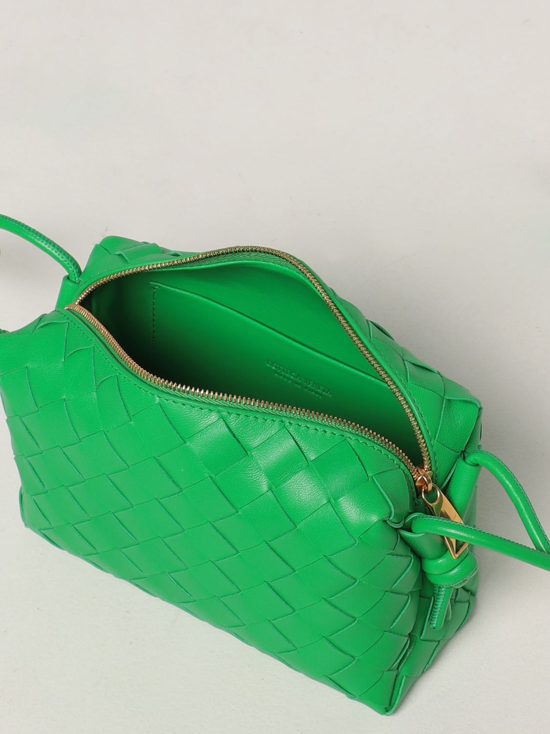Download Green Bottega Veneta Bag Wallpaper