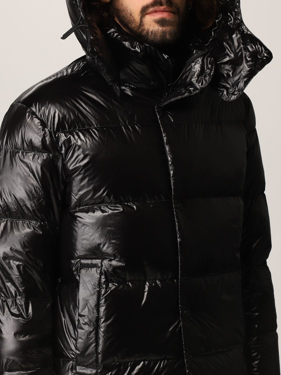 Jacket Emporio Armani: Emporio Armani down jacket in matelassé shiny nylon black 4