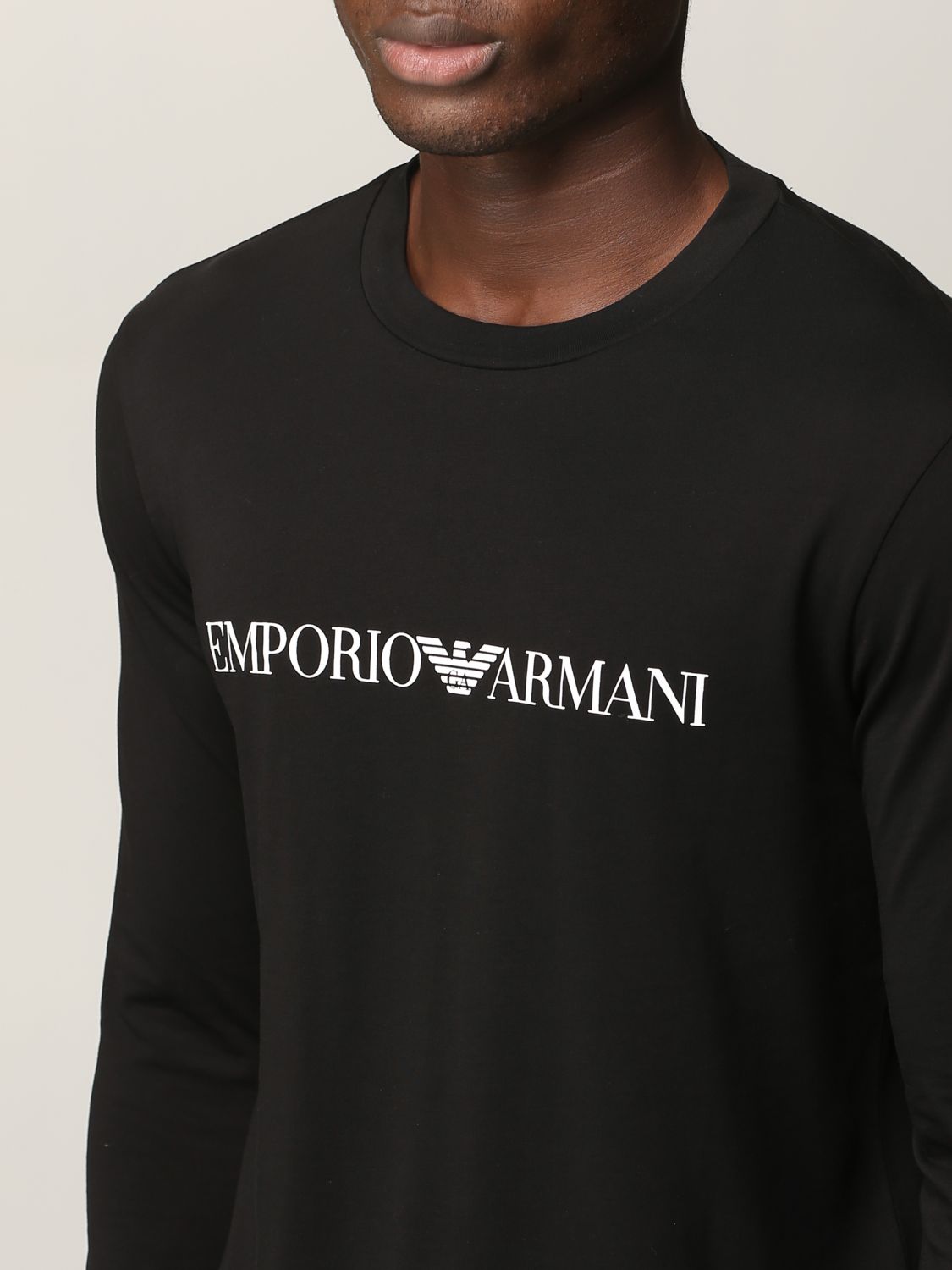 T-shirt Emporio Armani: T-shirt homme Emporio Armani noir 1 3