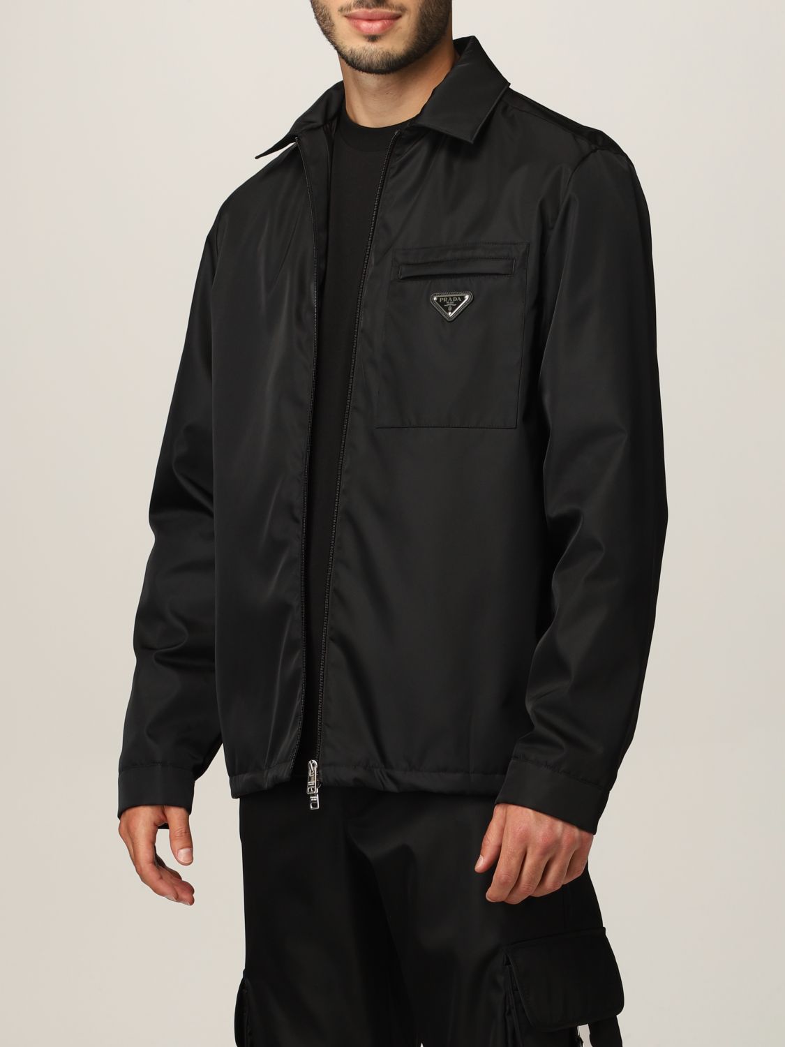PRADA: jacket in re-nylon with metallic logo - Black | Prada jacket SC510M  1WQ8 online on 
