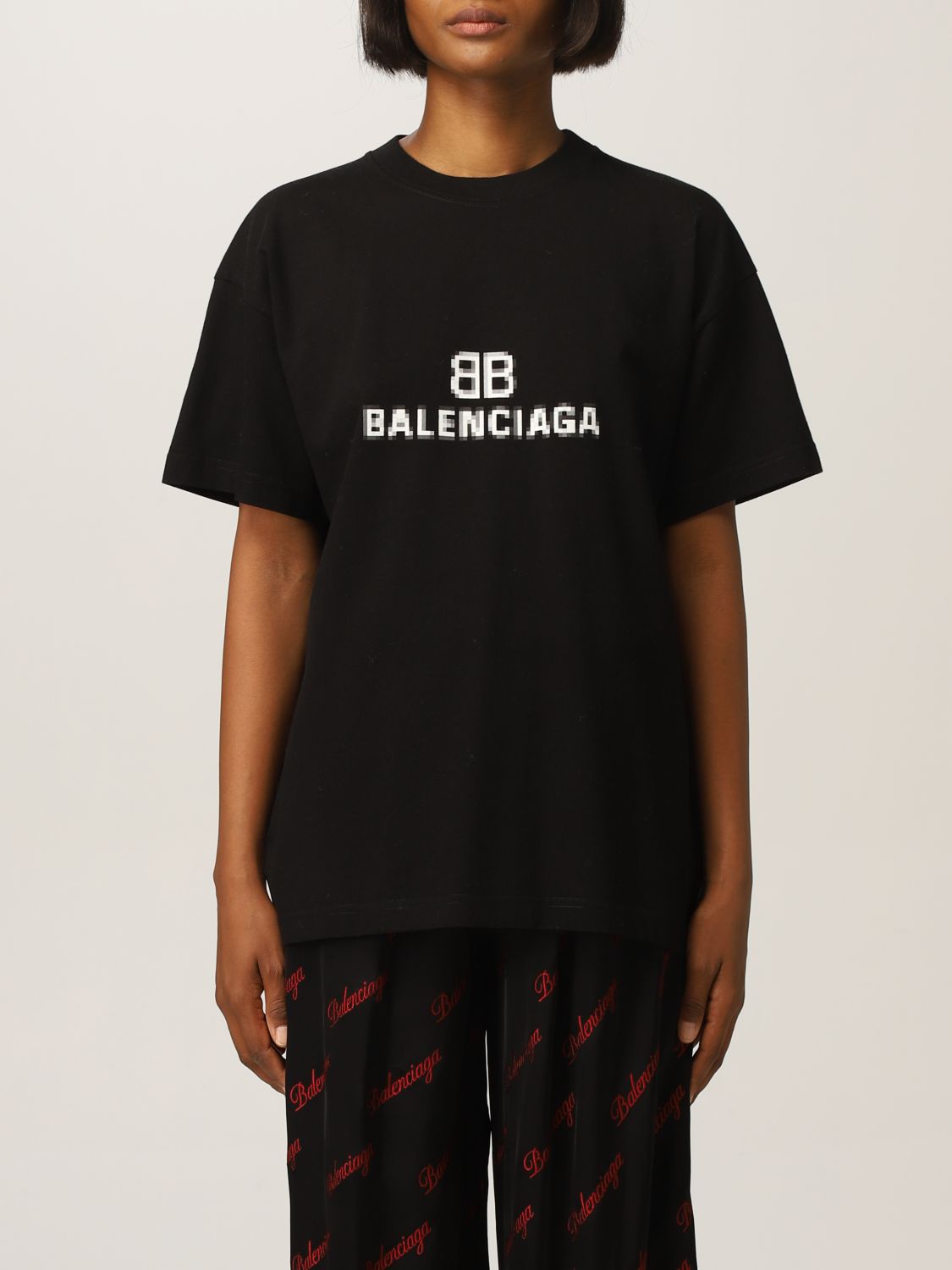 Balenciaga t Shirt. Футболка Balenciaga BB. Fake Balenciaga футболка. Майка Баленсиага.