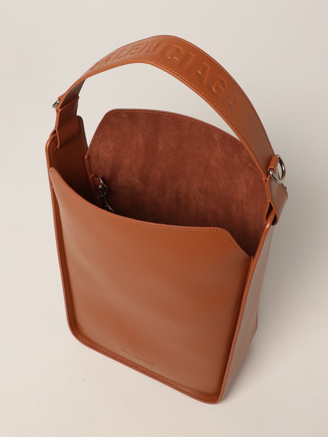 Handbag Balenciaga: Balenciaga N-S S Tote bag in grained leather camel 5