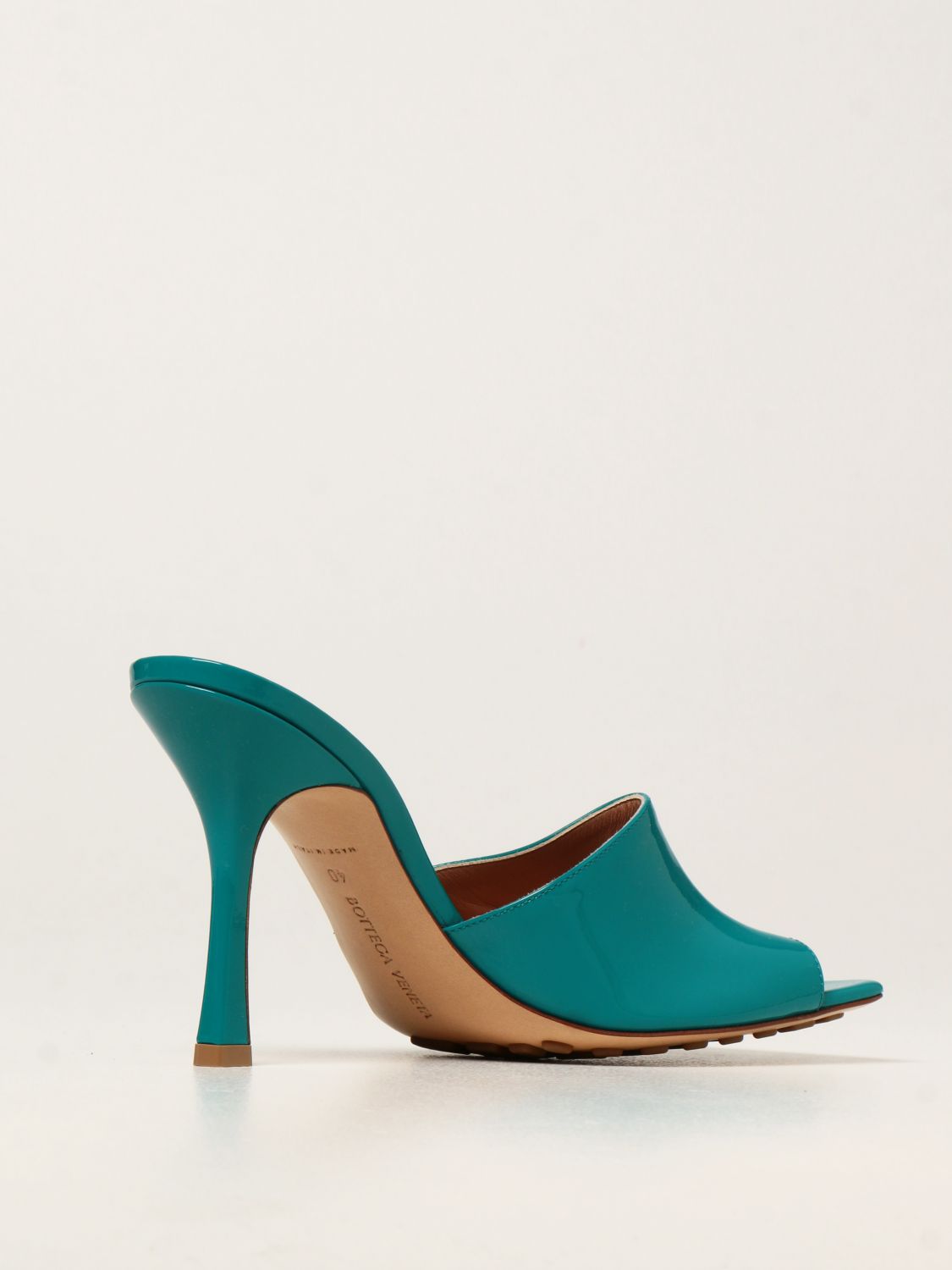 Heeled sandals Bottega Veneta: Bottega Veneta Stretch Sandal mules in patent leather gnawed blue 3
