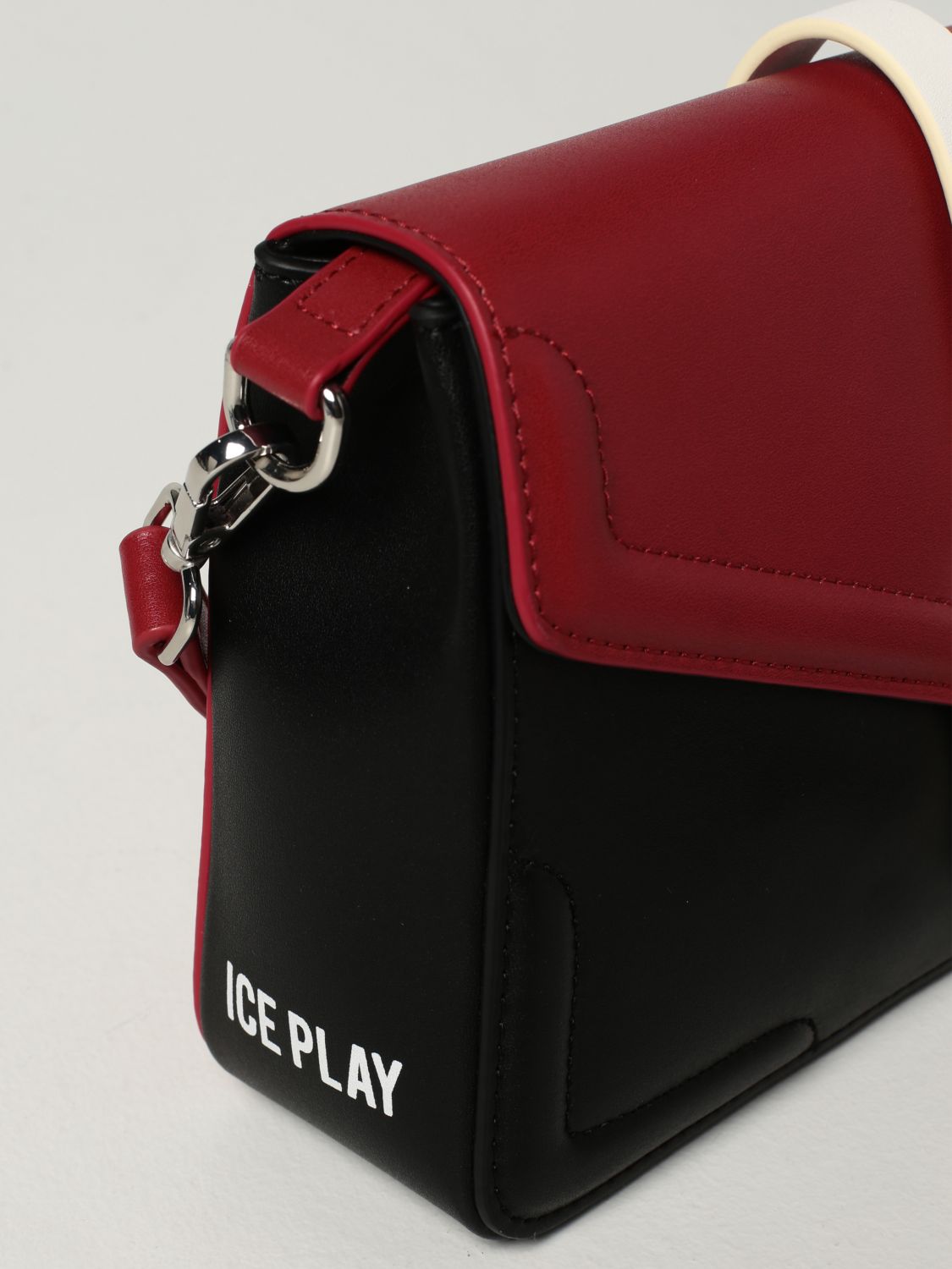 Crossbody bags Ice Play: Ice Play bag in synthetic leather black 4