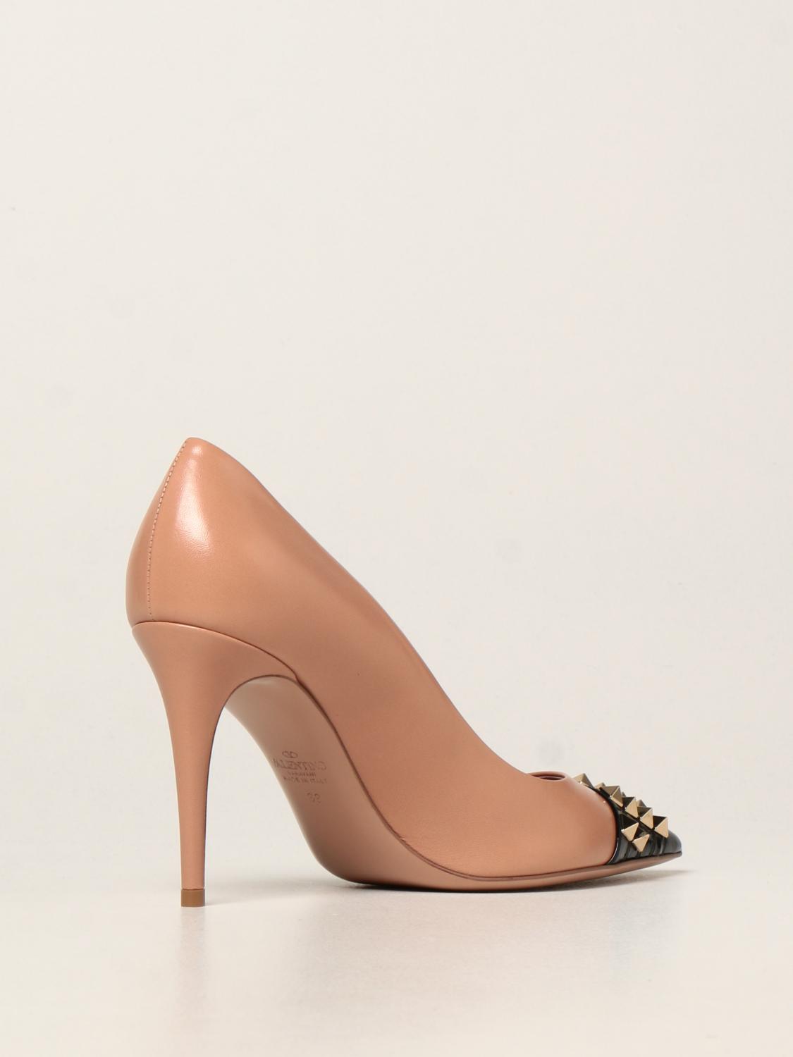 VALENTINO GARAVANI: Décolleté Rockstud Alcove con borchie - Cipria | Décolleté  Valentino Garavani WW0S0DF8YGD GIGLIO.COM