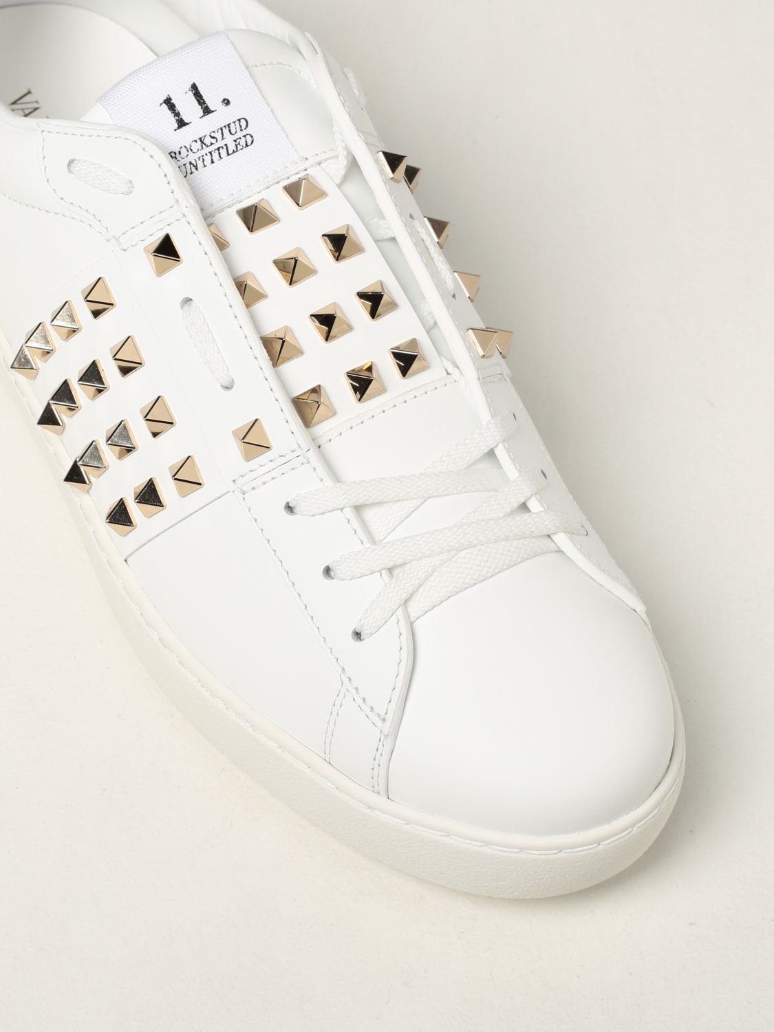 Sneakers Valentino Garavani: Valentino Garavani Rockstud Untitled sneakers in calfskin white 4