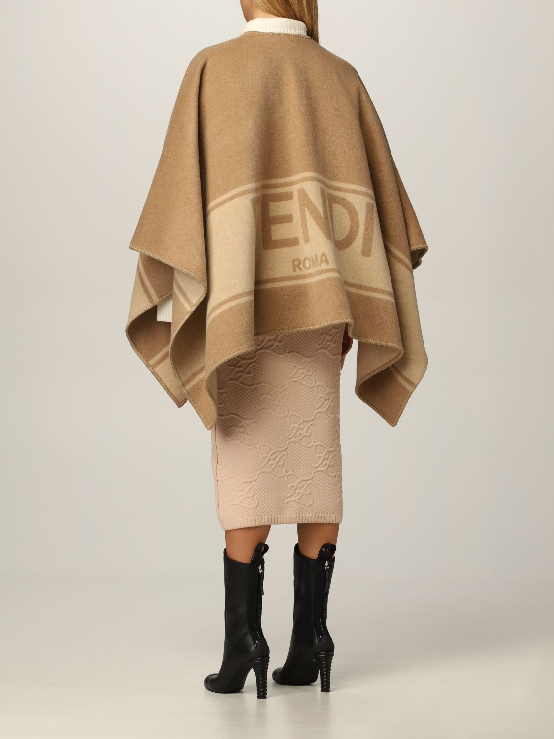 Cloak Fendi: Fendi cape in wool and cashmere camel 3